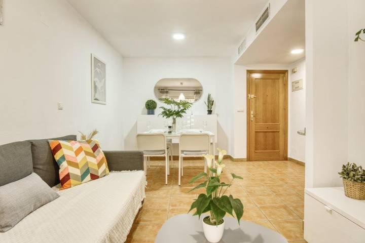 Apartment Font Rotja Albir